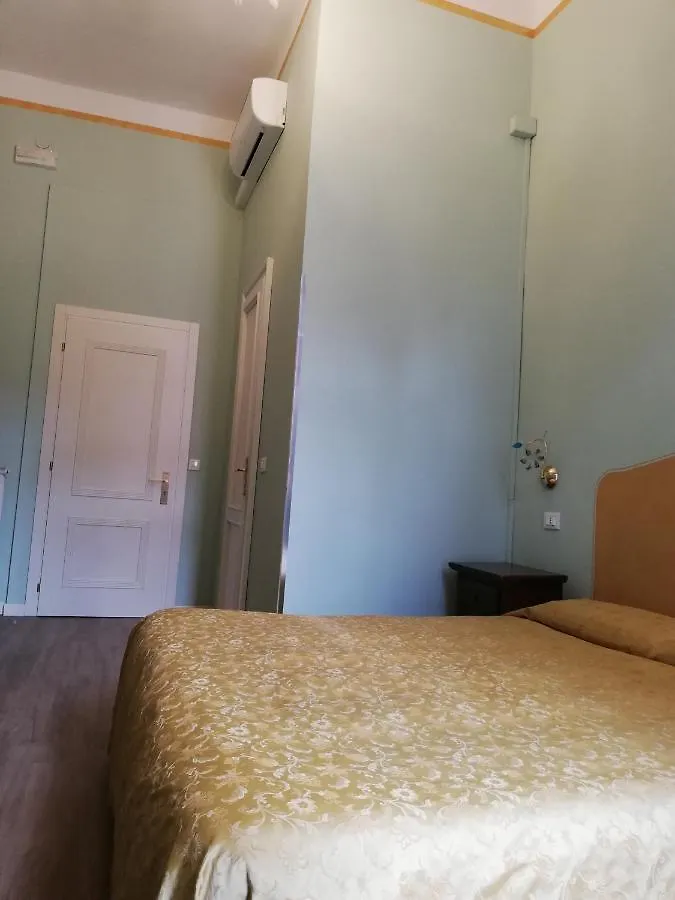 Palazzo Lion Morosini - Check In Presso Locanda Ai Santi Apostoli Venice Guest house