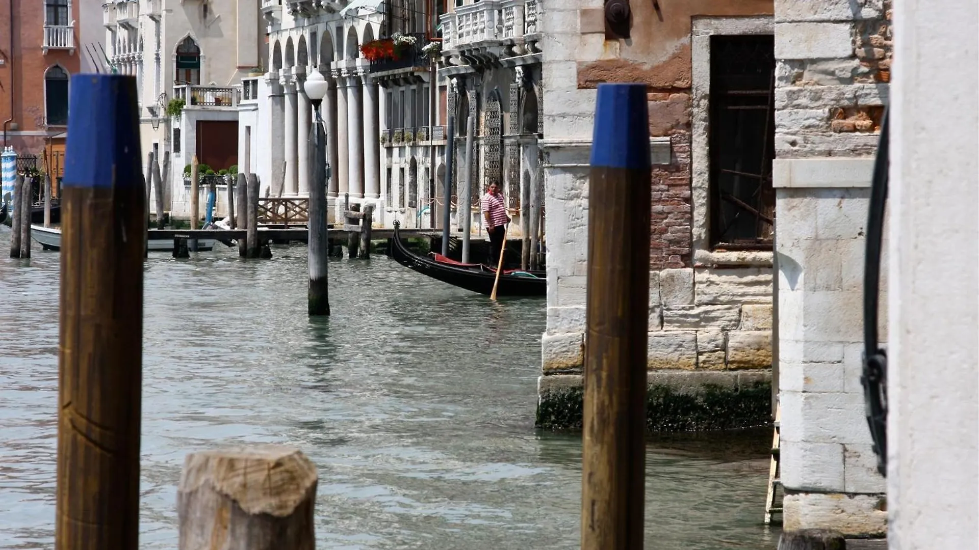 Palazzo Lion Morosini - Check In Presso Locanda Ai Santi Apostoli Venedig 3*,  Italien