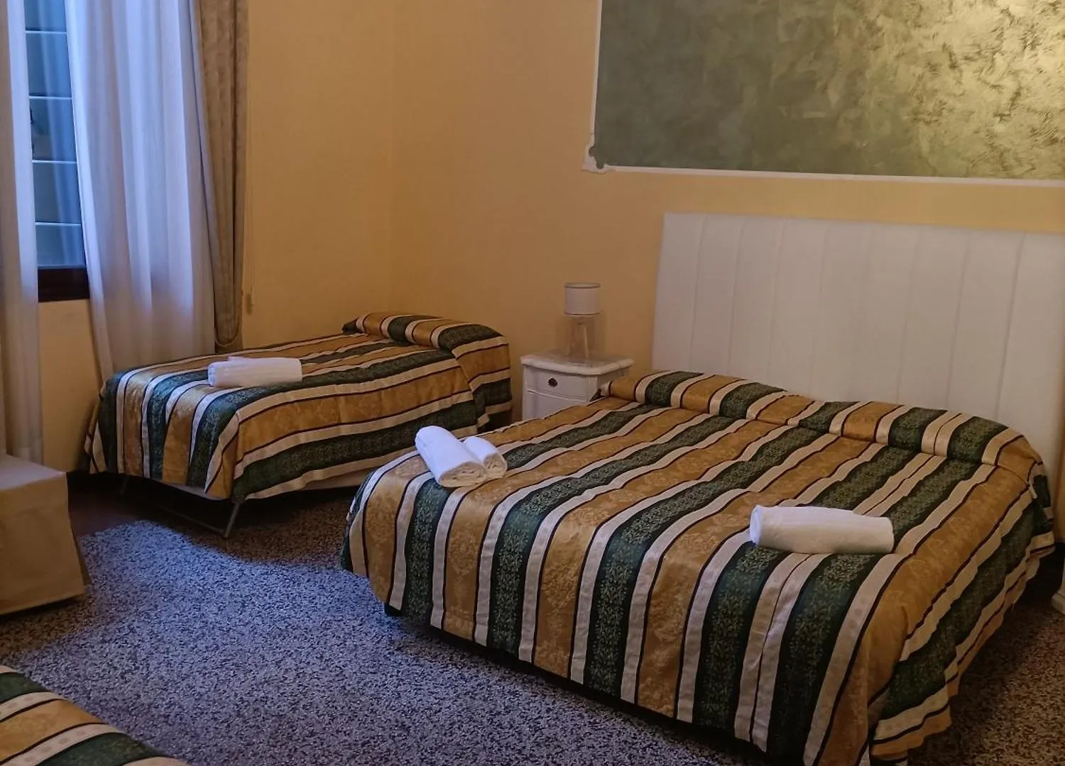 *** Gæstehus Palazzo Lion Morosini - Check In Presso Locanda Ai Santi Apostoli Venedig Italien